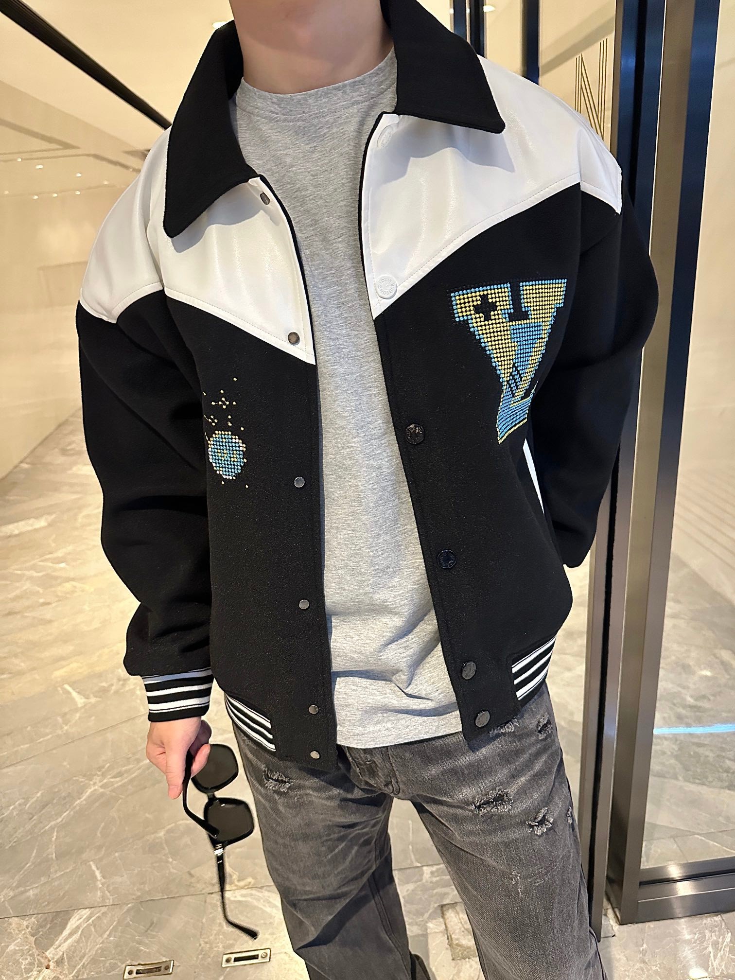  Louis Vuitton Appliquéd Logo Patchwork Baseball Jacket Coat