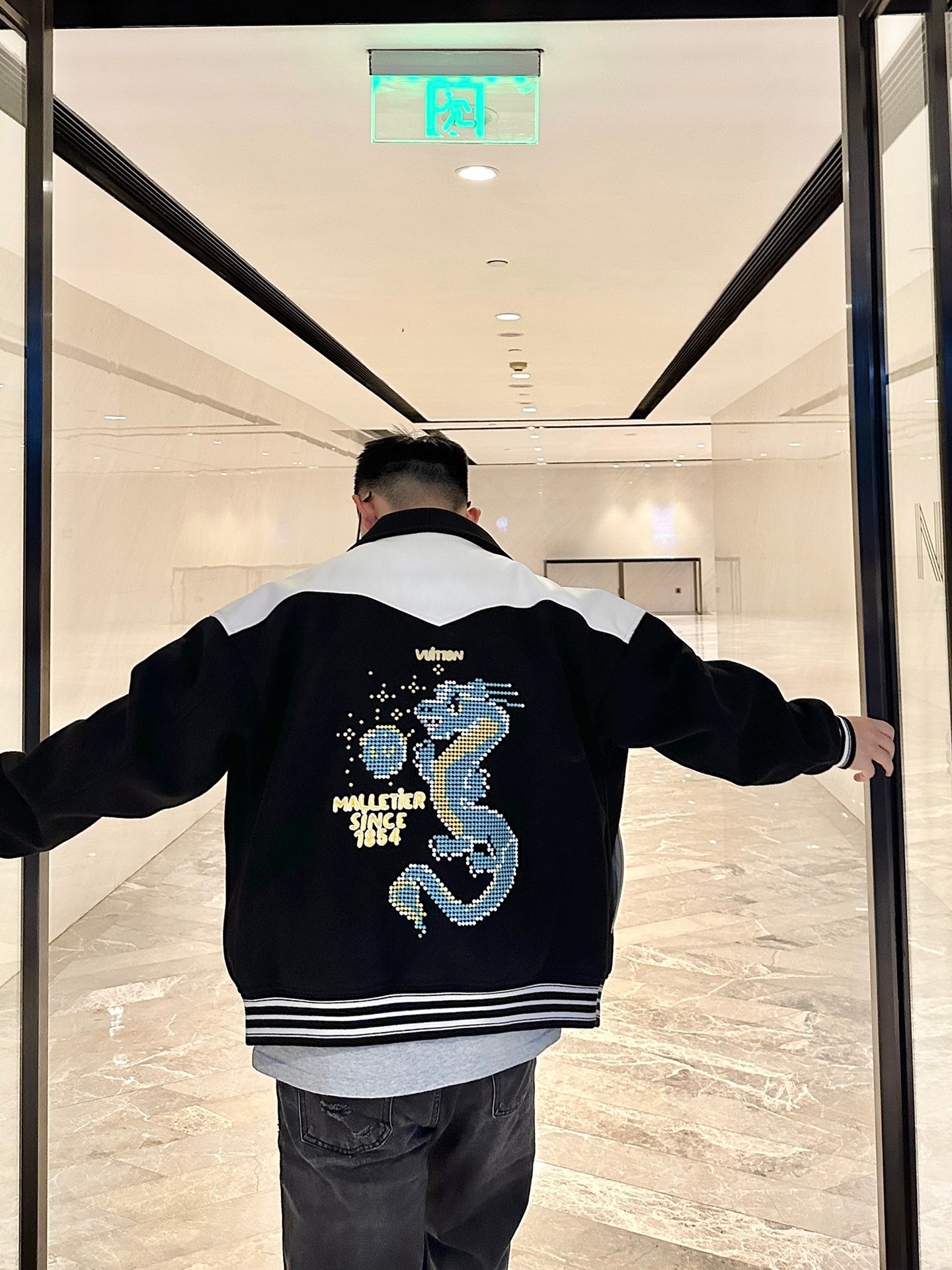  Louis Vuitton Appliquéd Logo Patchwork Baseball Jacket Coat