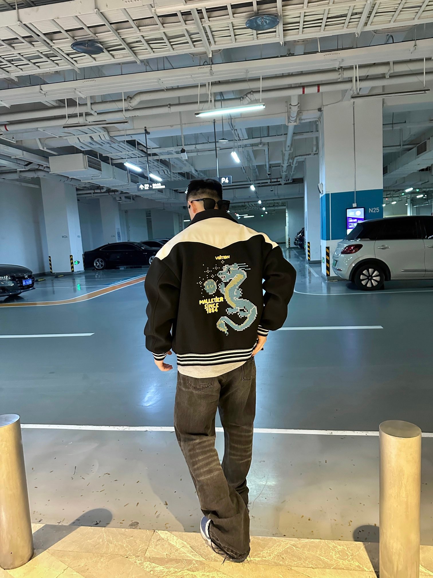  Louis Vuitton Appliquéd Logo Patchwork Baseball Jacket Coat