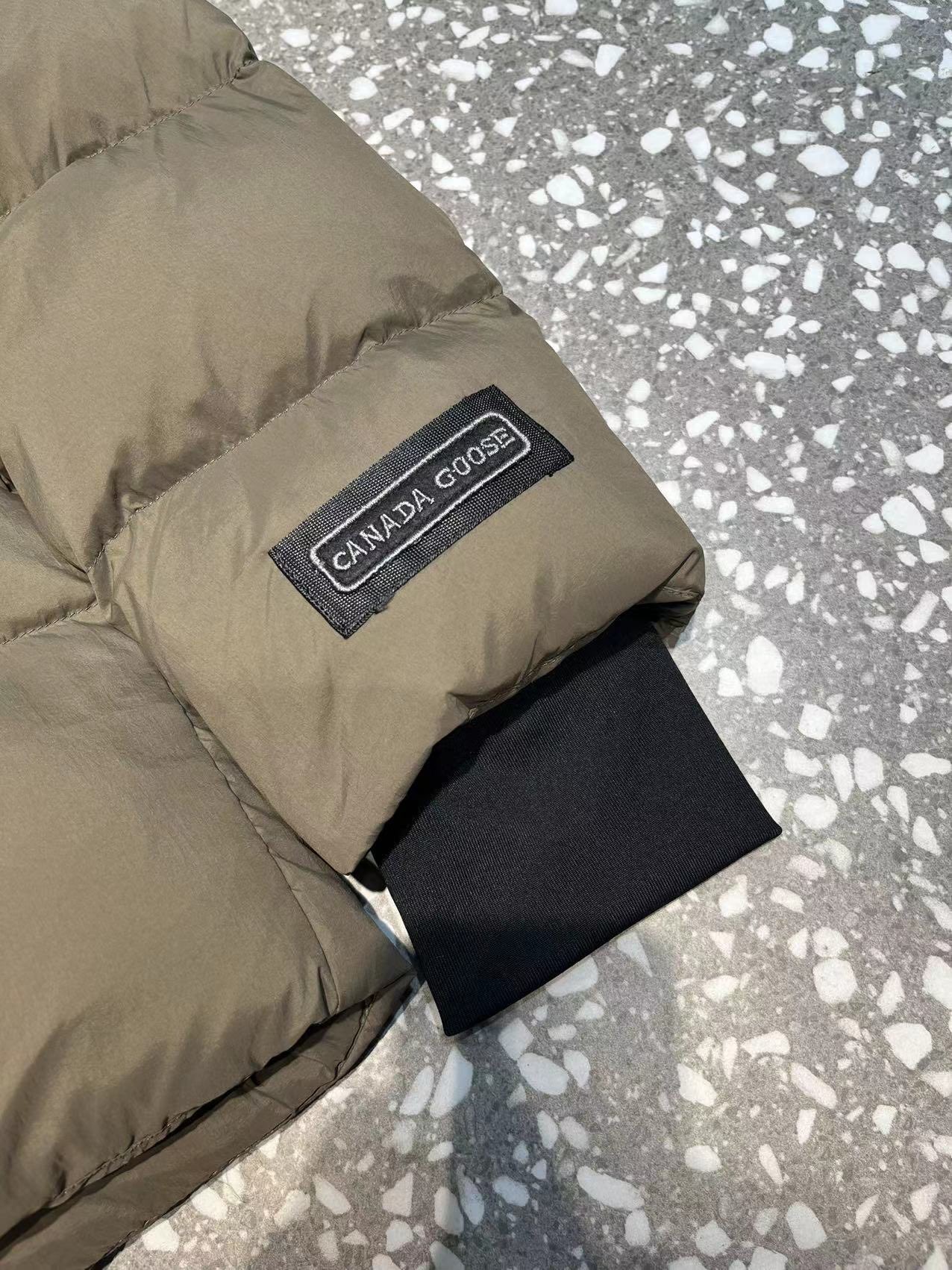 Canada Goose Black Label Down Jacket