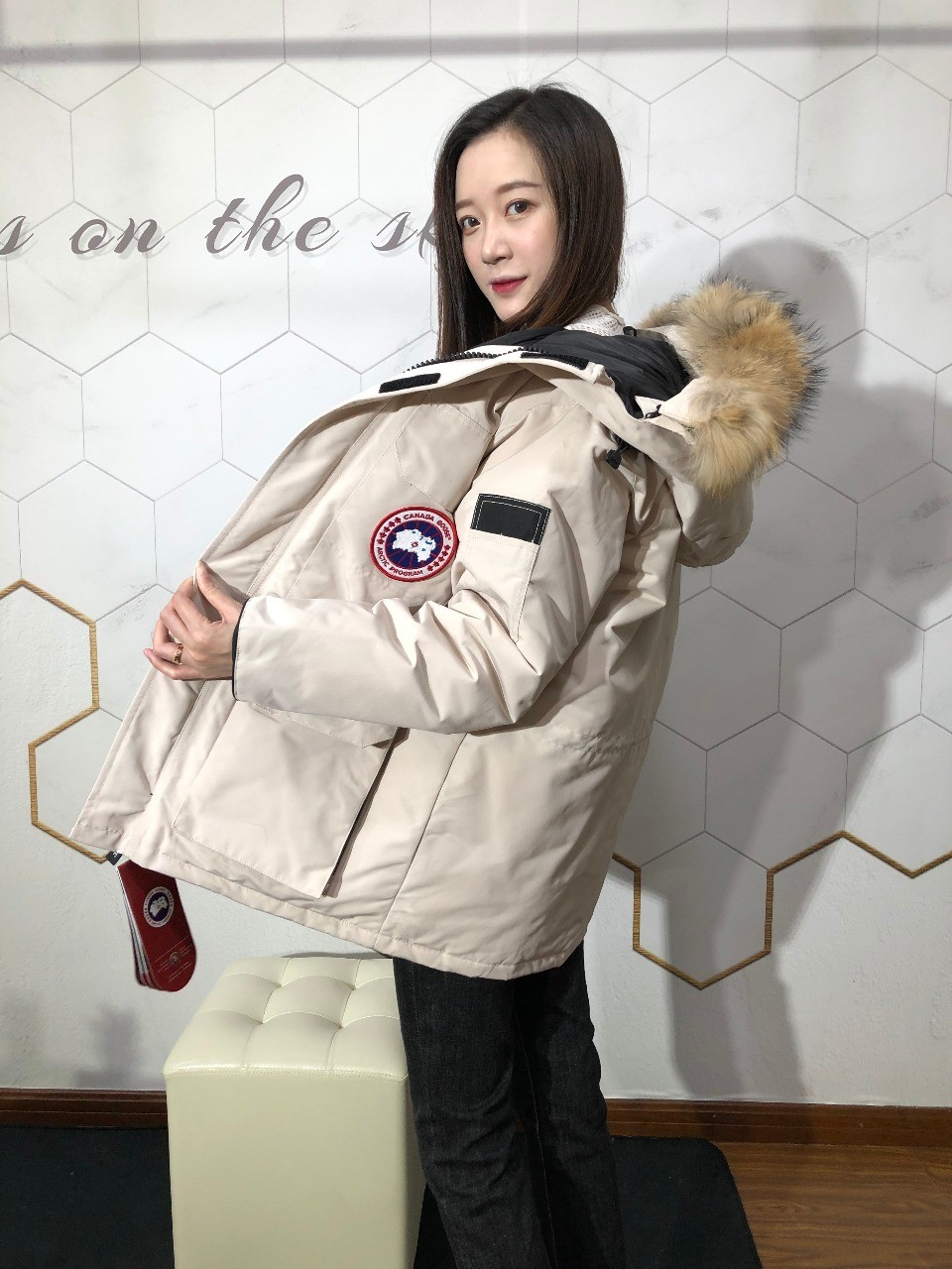 Canada Goose Expedition Parka Unisex Mid-Length White