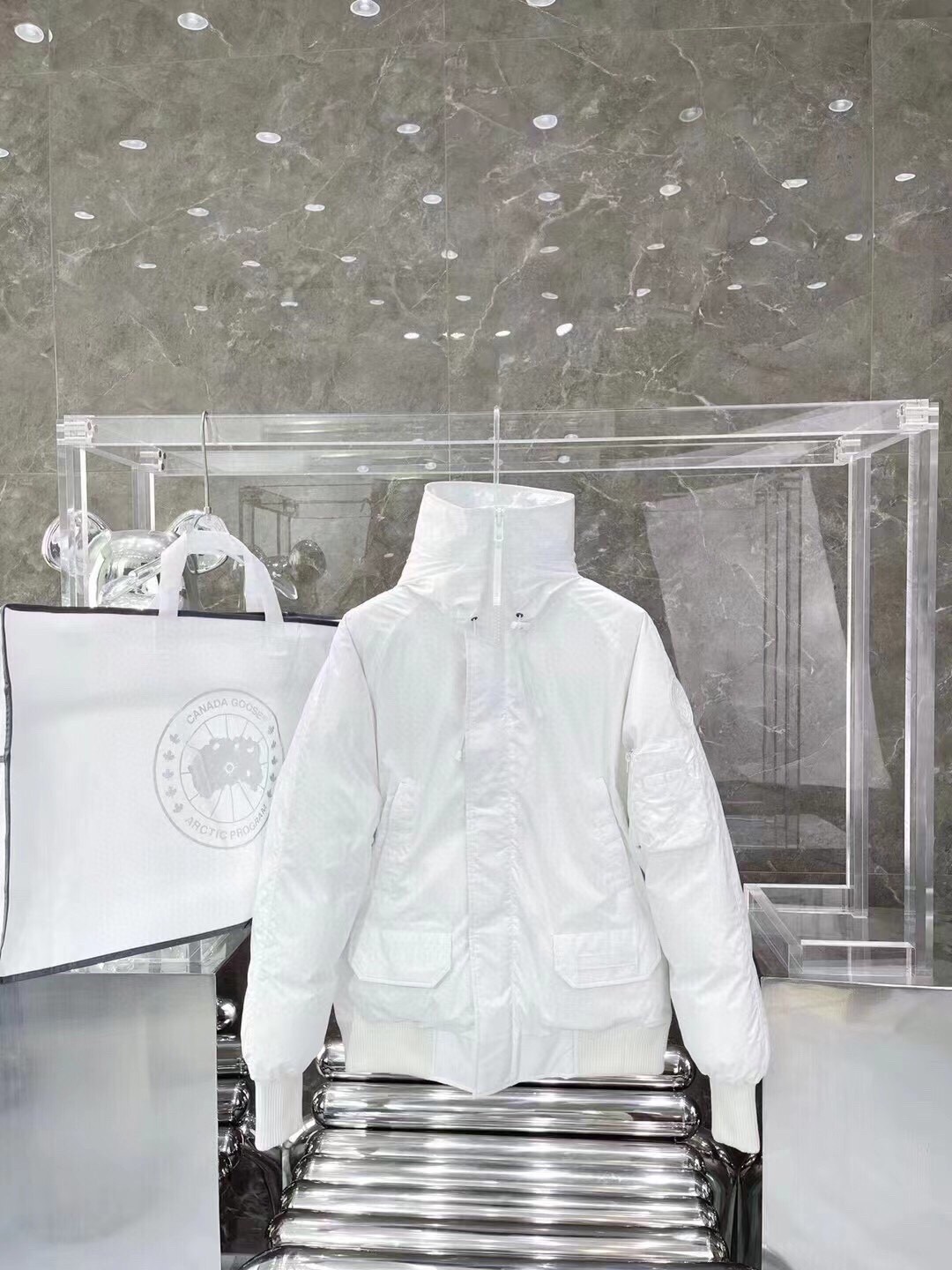 Canada Goose White Label Short Down Jacket White