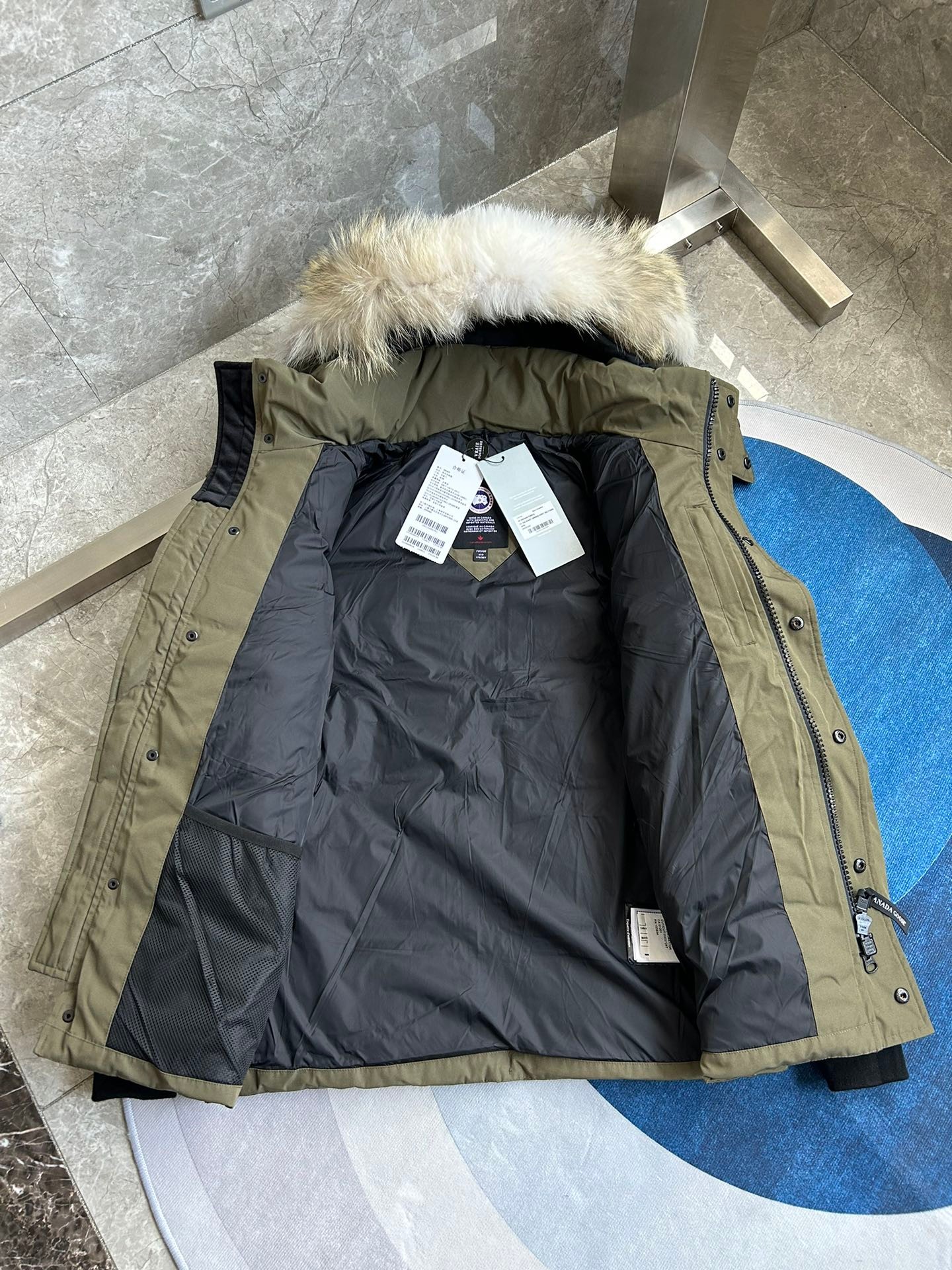 Canada Goose Wyndham Classic Parka Down Jacket Unisex