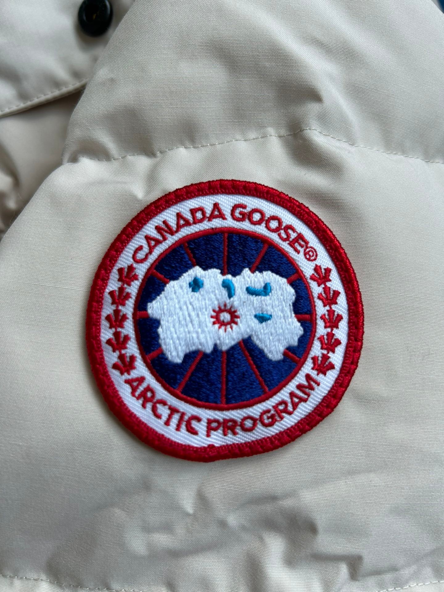 Canada Goose Wyndham Classic Parka Down Jacket Unisex