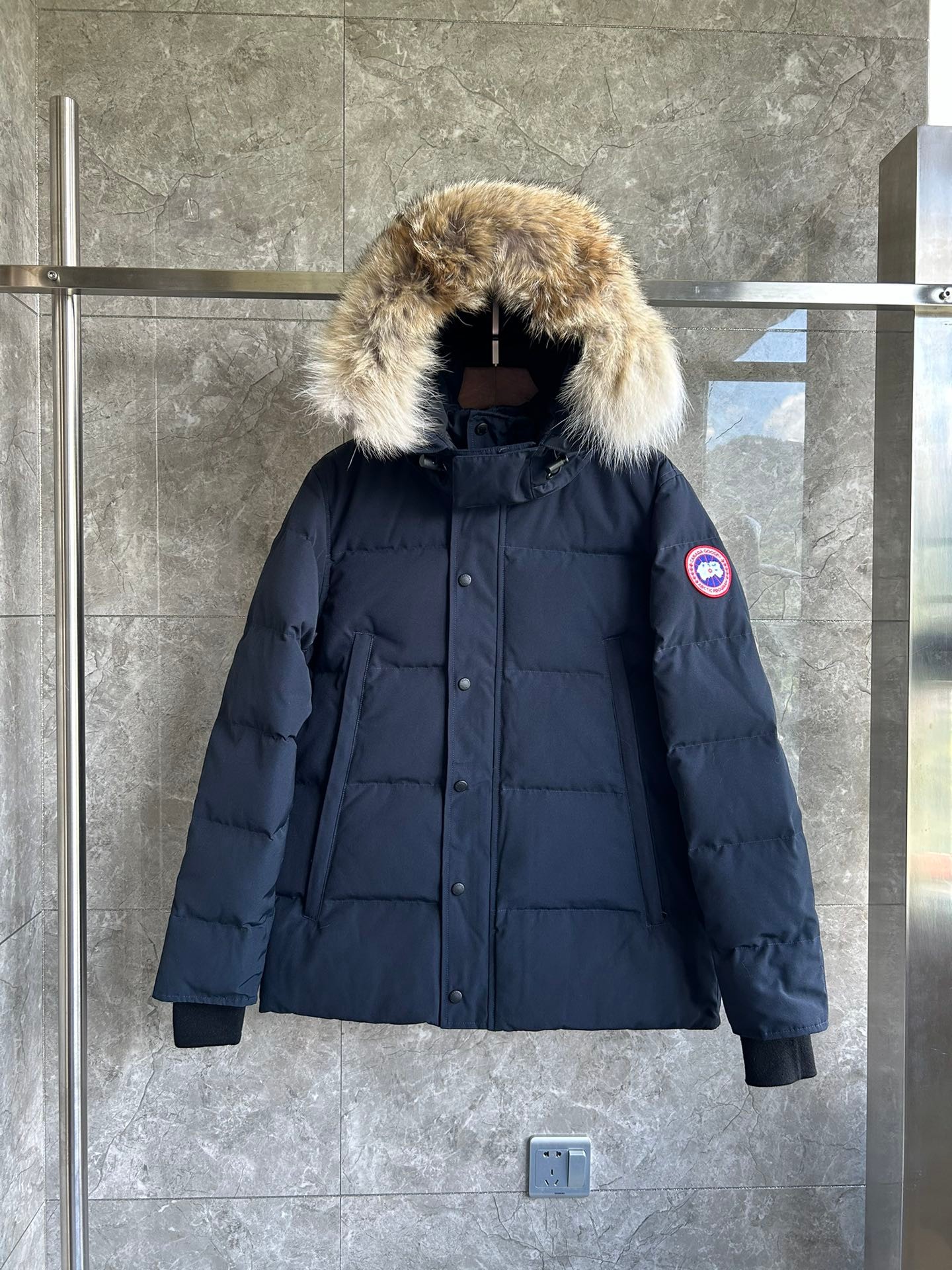 Canada Goose Wyndham Classic Parka Down Jacket Unisex