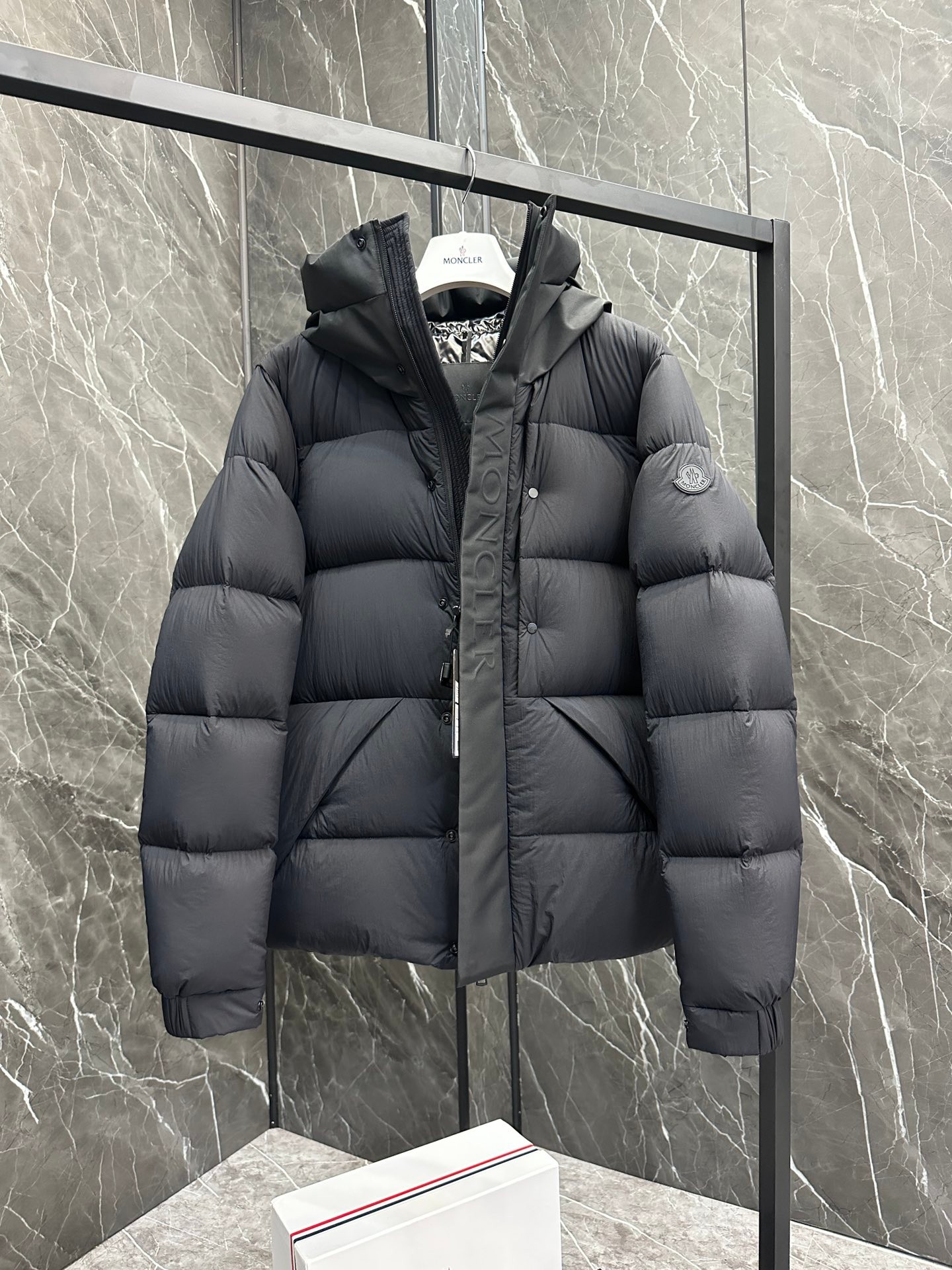 Moncler Madeira Black Warrior Short Men's Down Jacket Coat