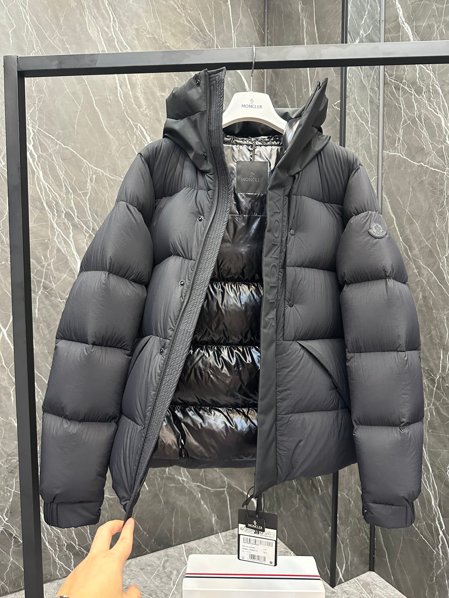 Moncler Madeira Black Warrior Short Men's Down Jacket Coat