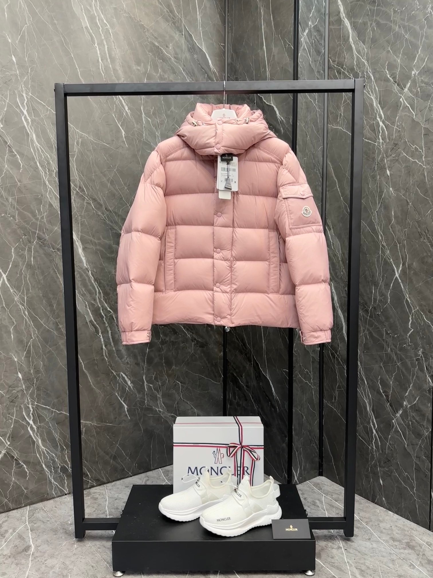 Moncle Maya 70 Winter Down Jacket Coat in Rose Pink