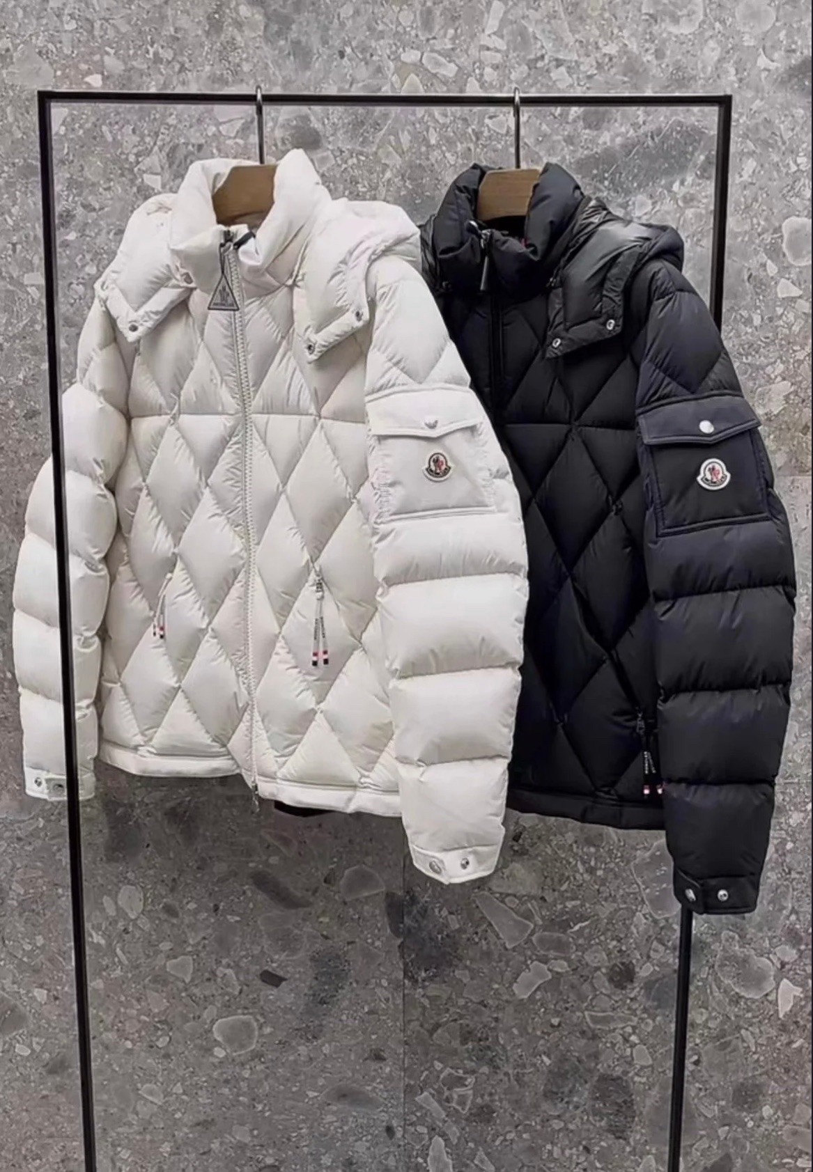 Moncler Averole Men's Short Diamond Check Down Jacket Coat