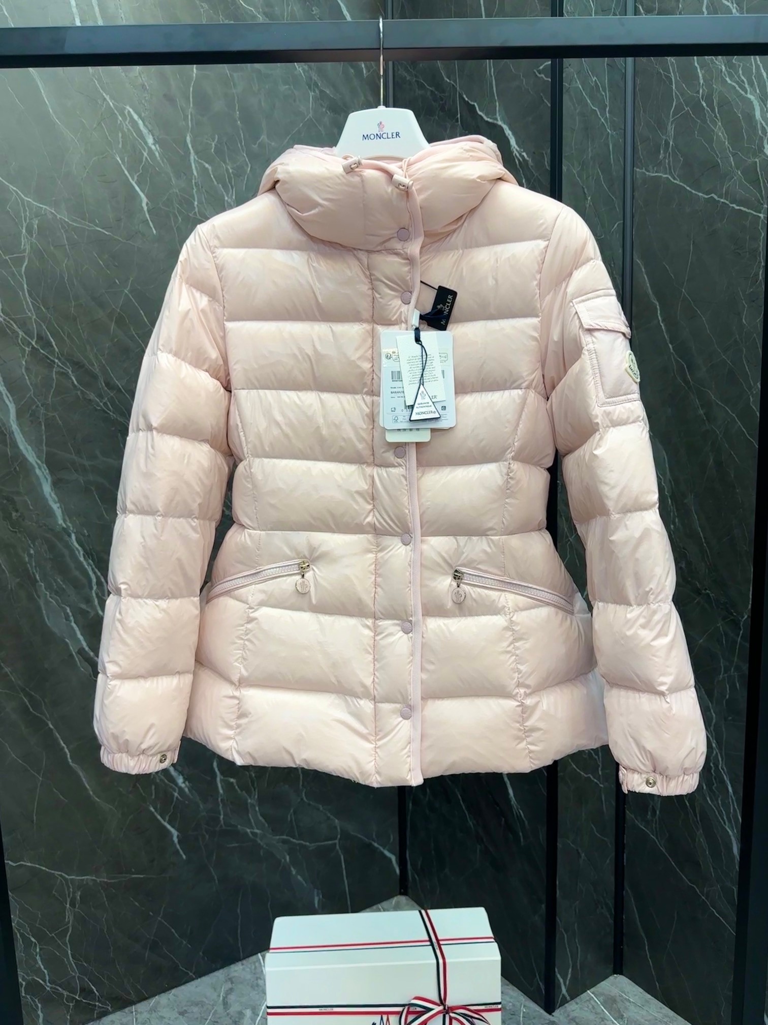 Moncler Barante Women's Short Down Jacket