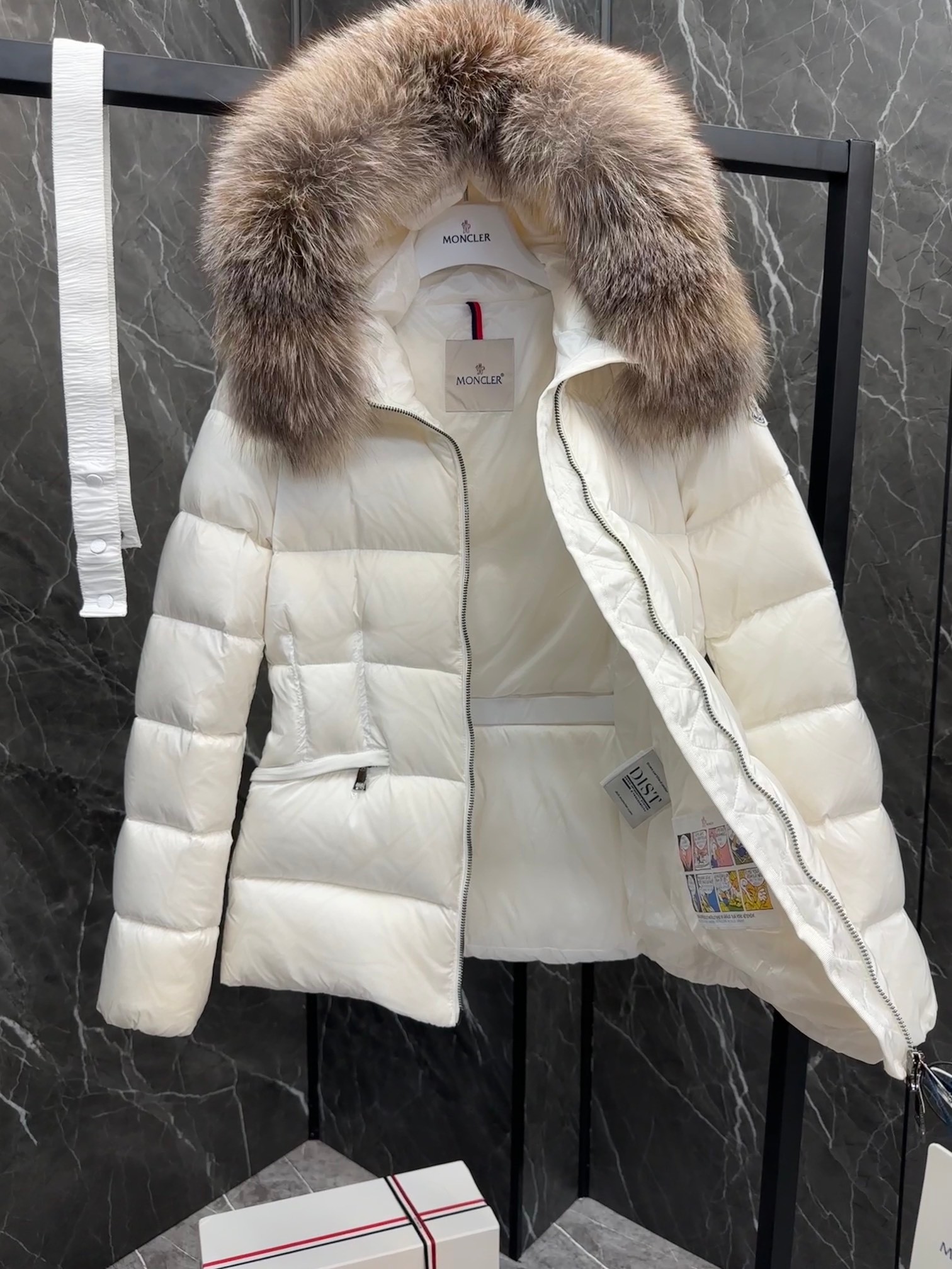 Moncler Boed Women's Short Down Jacket Coat with Fox Fur Collar