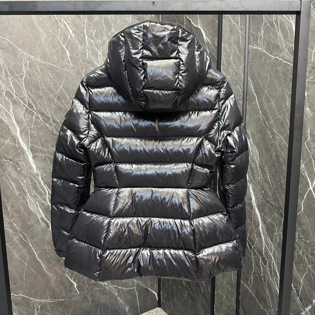 Moncler Barante Short Women's Down Jacket Coat