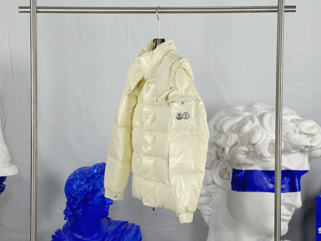  Moncler Maya 70s Short Down Coat Jacket