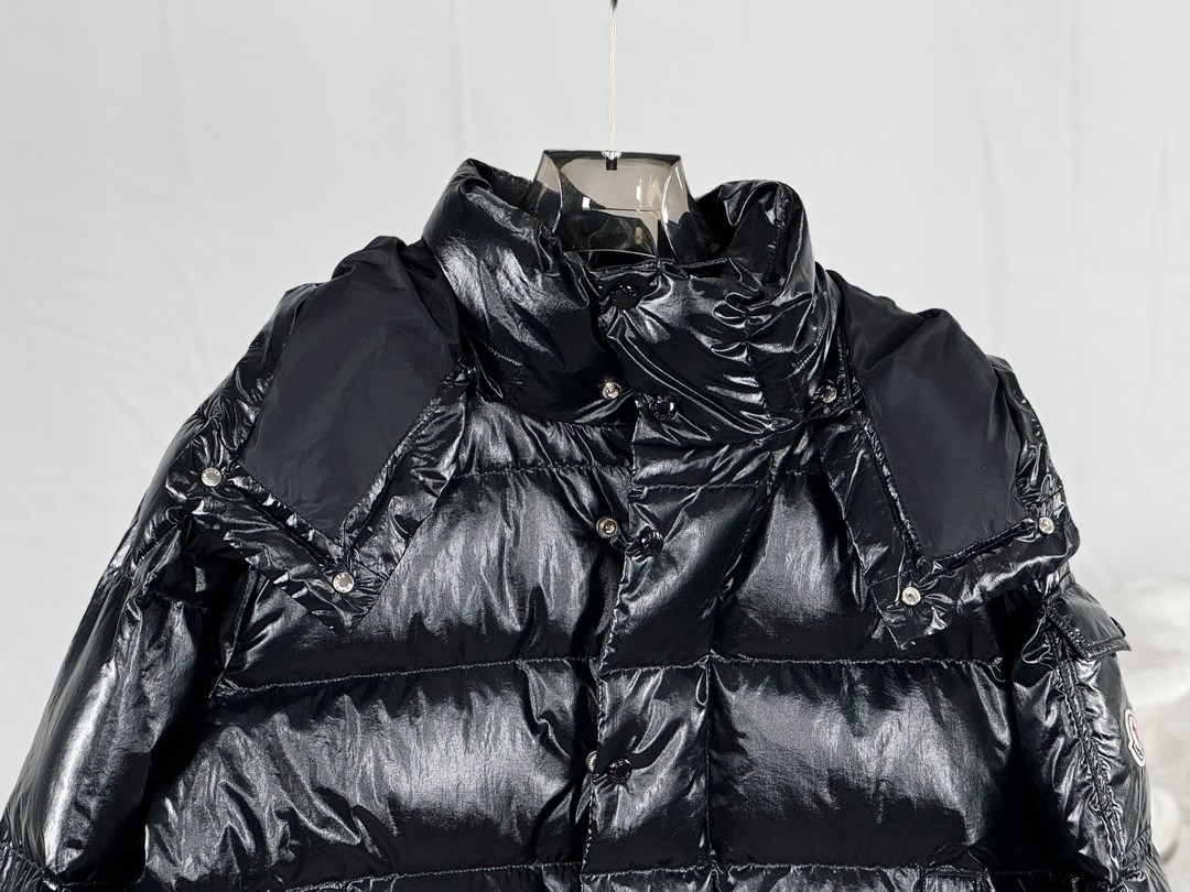  Moncler Maya 70s Short Down Coat Jacket