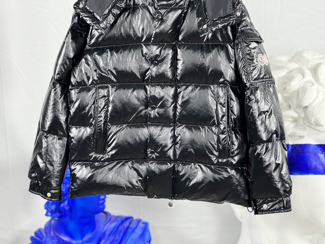  Moncler Maya 70s Short Down Coat Jacket