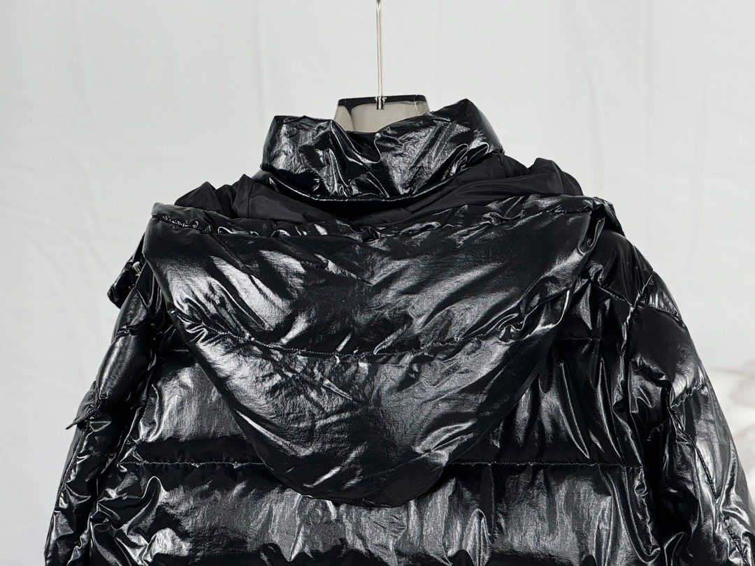  Moncler Maya 70s Short Down Coat Jacket