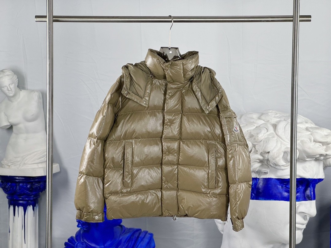  Moncler Maya 70s Short Down Coat Jacket