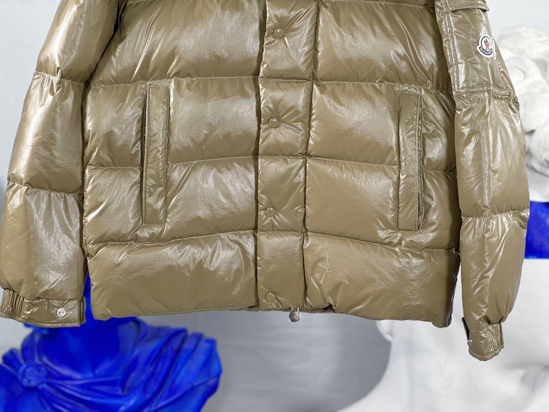  Moncler Maya 70s Short Down Coat Jacket