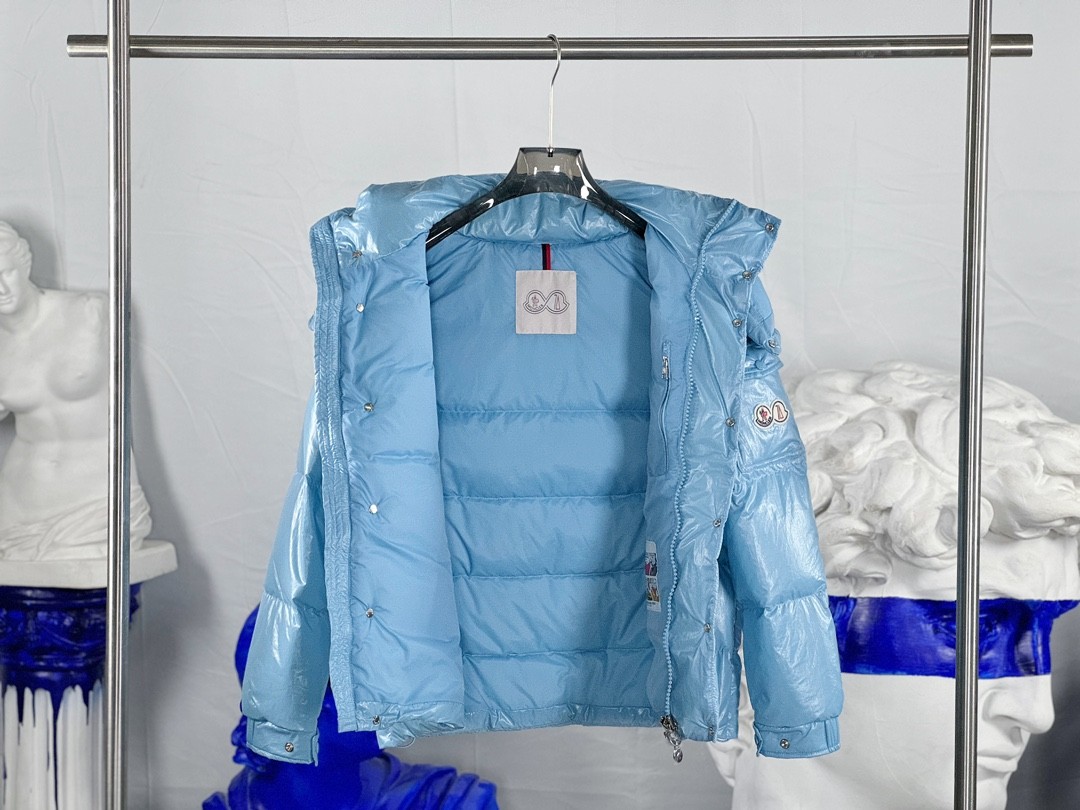  Moncler Maya 70s Short Down Coat Jacket