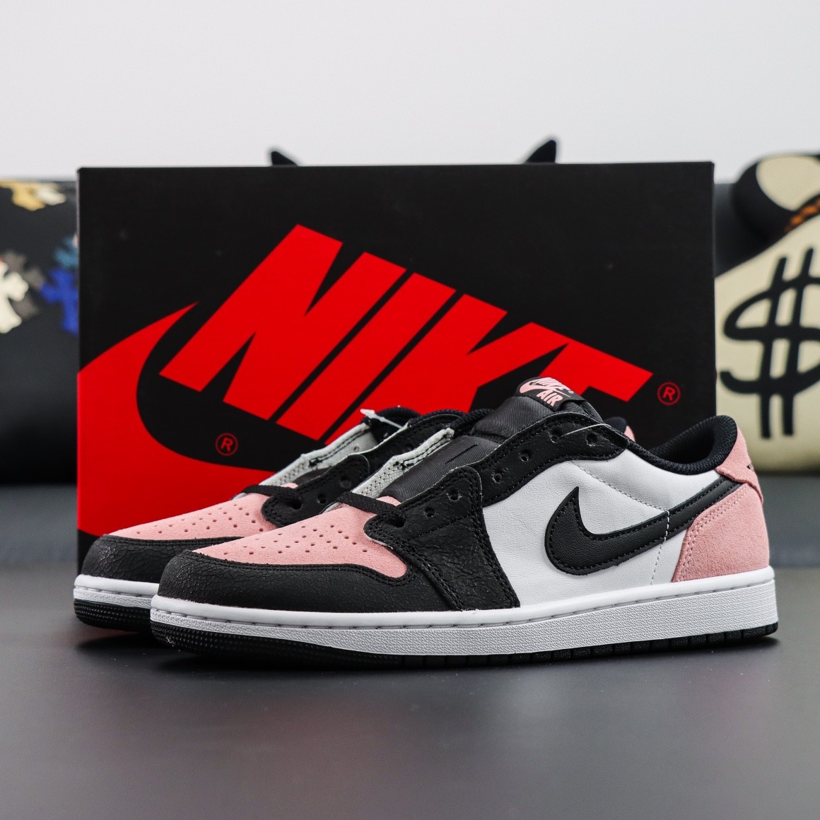 NIKE Air Jordan 1 Low Retro OG Bleached Coral 