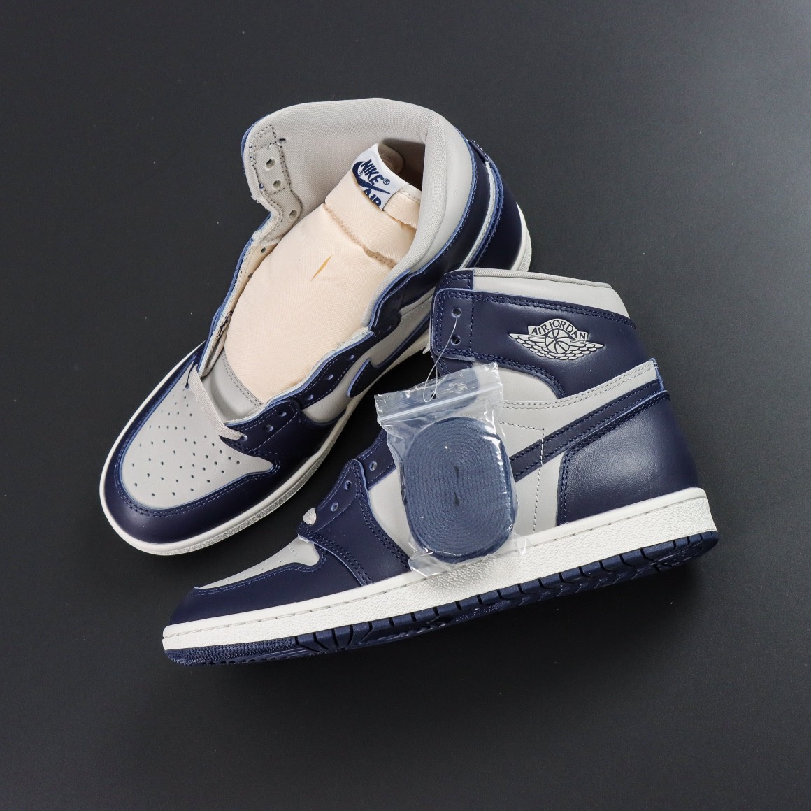 NIKE AIR JORDAN 1 RETRO HIGH 85 georgetown 