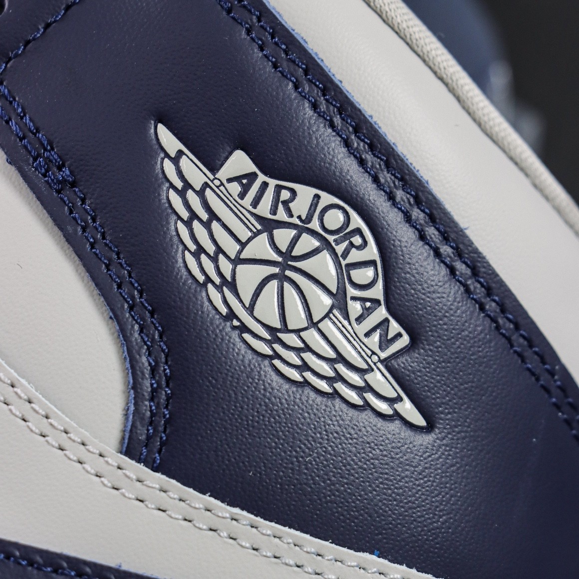 NIKE AIR JORDAN 1 RETRO HIGH 85 georgetown 