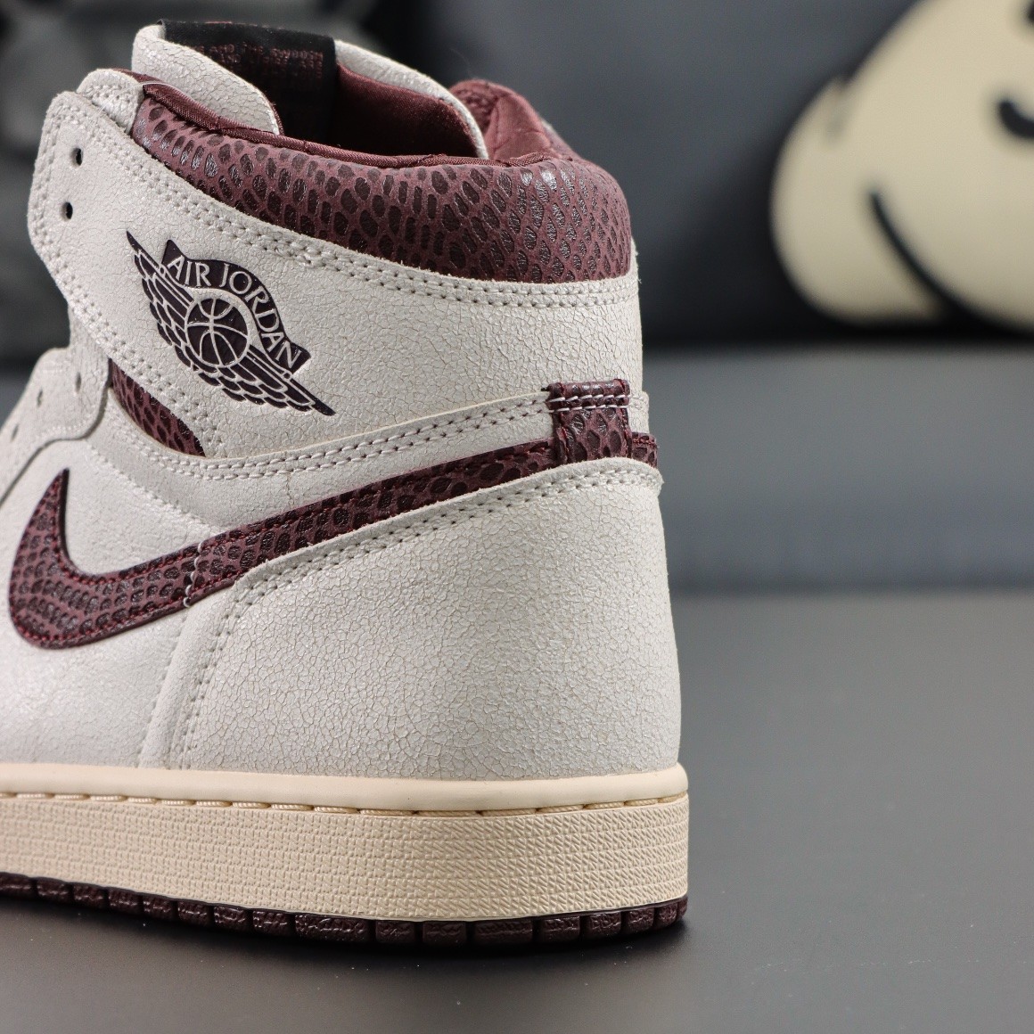 A MA MANIERE X NIKE AIR JORDAN 1 RETRO HIGH OG SP SAIL AND BURGUNDY 