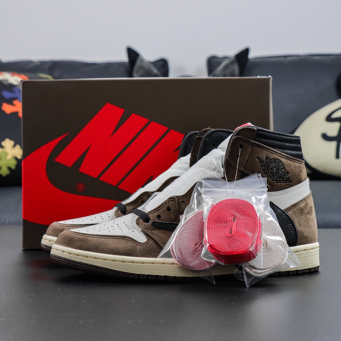 TRAVIS SCOTT X NIKE AIR JORDAN 1 HIGH OG TS SP