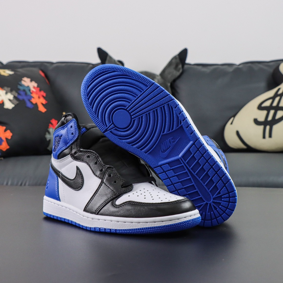 Fragment Design x NIKE Air Jordan 1 Retro High 