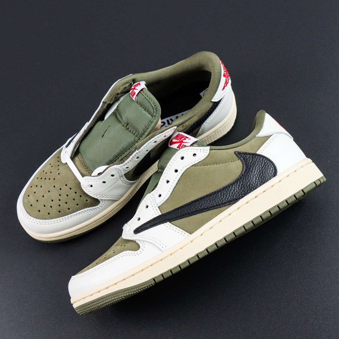 TRAVIS SOCTT X NIKE AIR JORDAN 1 LOW MEDIUM OLIVE