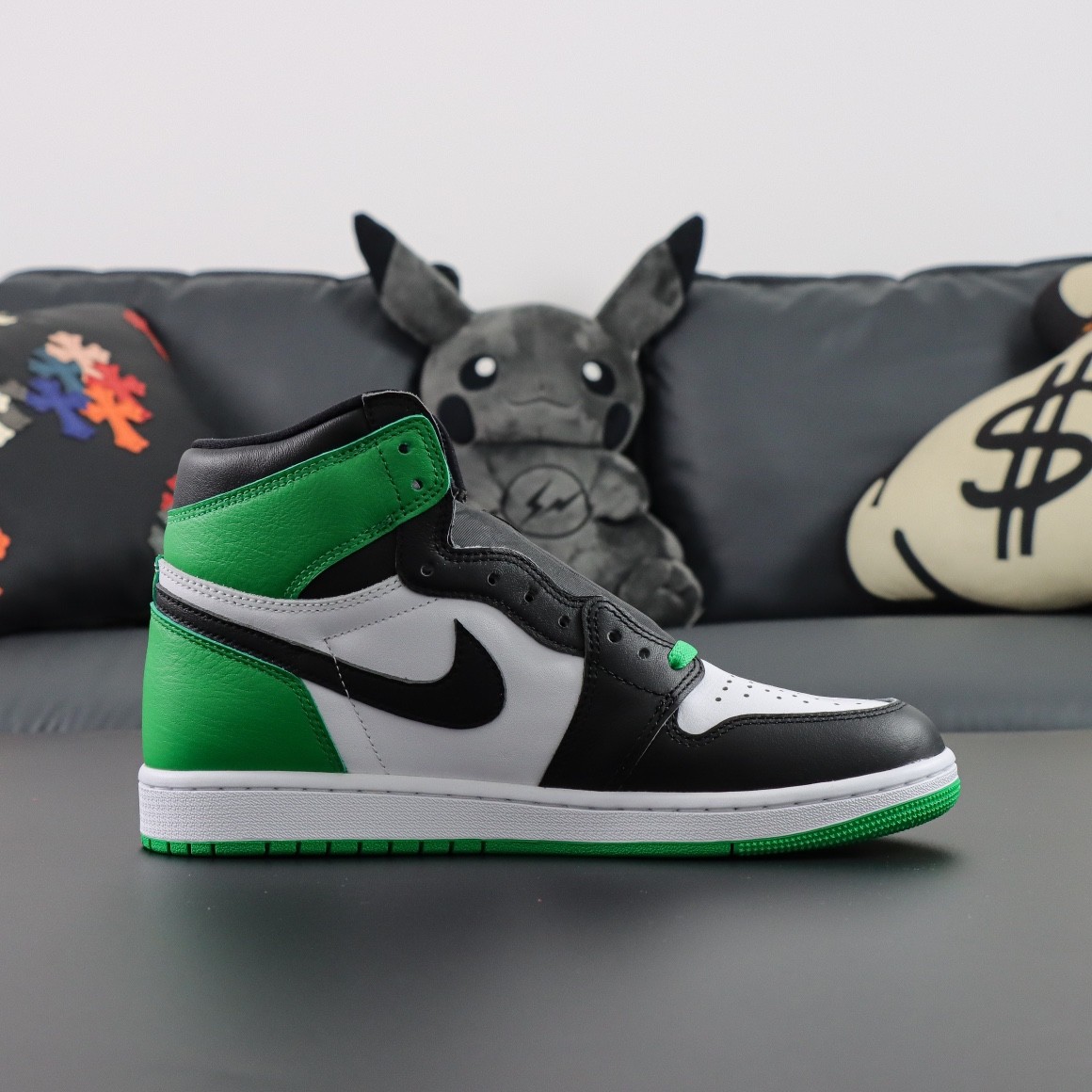 NIKE AIR JORDAN 1 HIGH OG LUCK GREEN