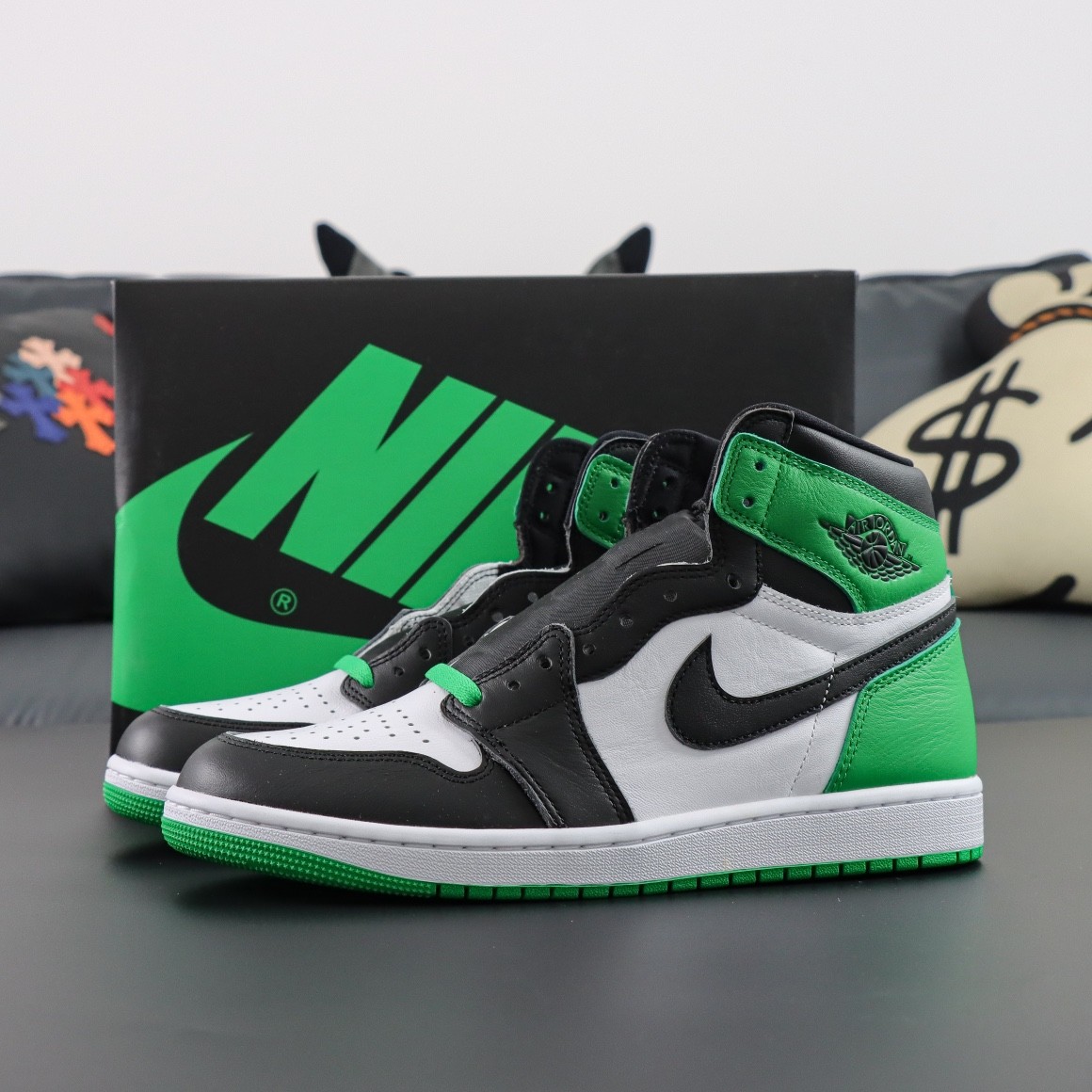 NIKE AIR JORDAN 1 HIGH OG LUCK GREEN