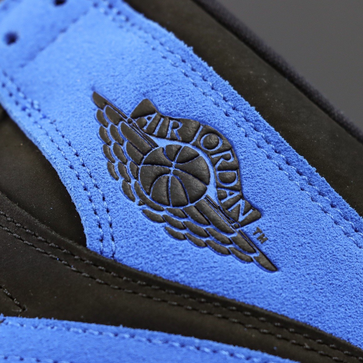 NIKE AIR JORDAN 1 HIGH OG ROYAL REIMAGINED 