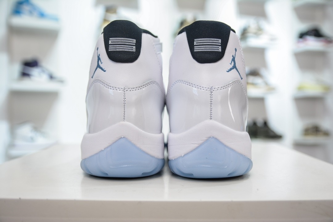 Nike Jordan 11 Retro Legend Blue (2024)