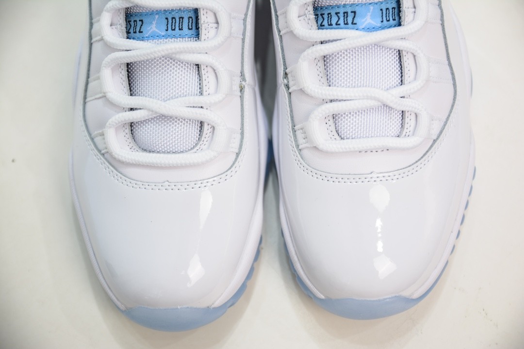 Nike Jordan 11 Retro Legend Blue (2024)