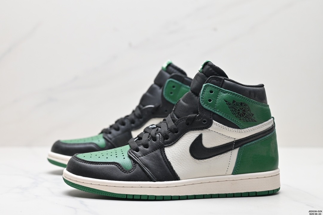 Air Jordan 1 Retro High Pine Green