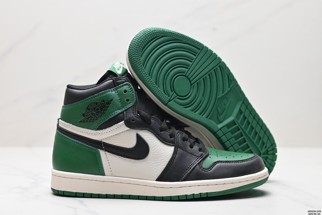 Air Jordan 1 Retro High Pine Green