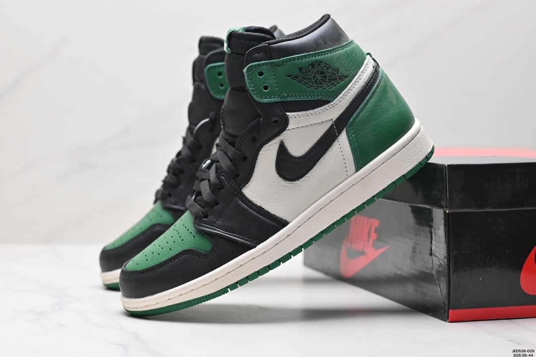 Air Jordan 1 Retro High Pine Green