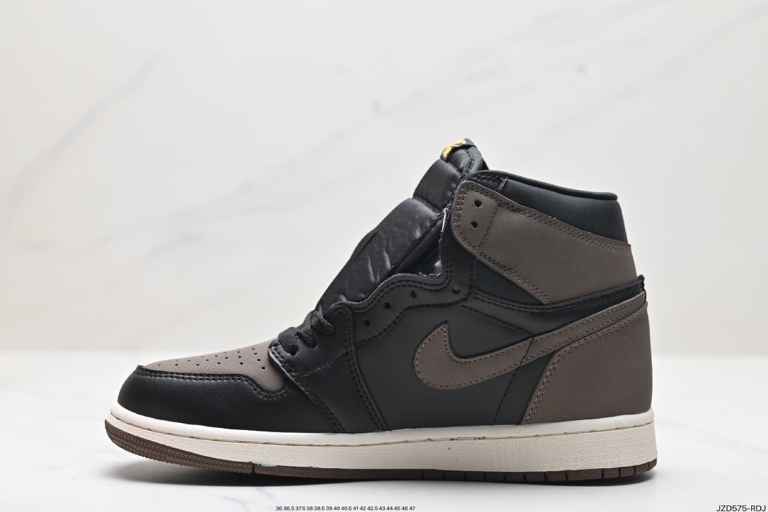 Air Jordan 1 Retro High Shadow