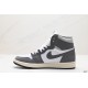 Air Jordan 1 Retro High Shadow