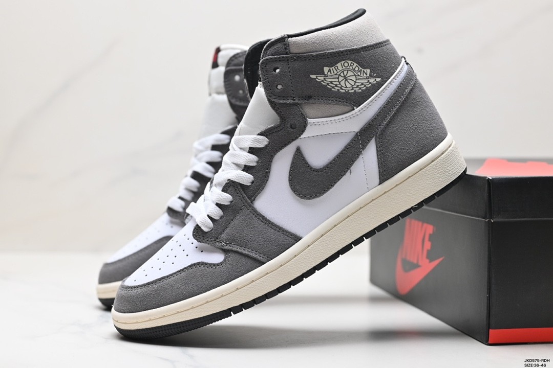 Air Jordan 1 Retro High Shadow