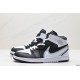 Air Jordan 1 High Black White