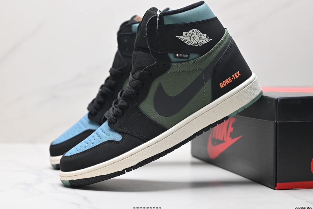 Nike Air Jordan 1 Retro High OG Gore-Text