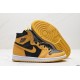 Air Jordan 1 High OG Pollen