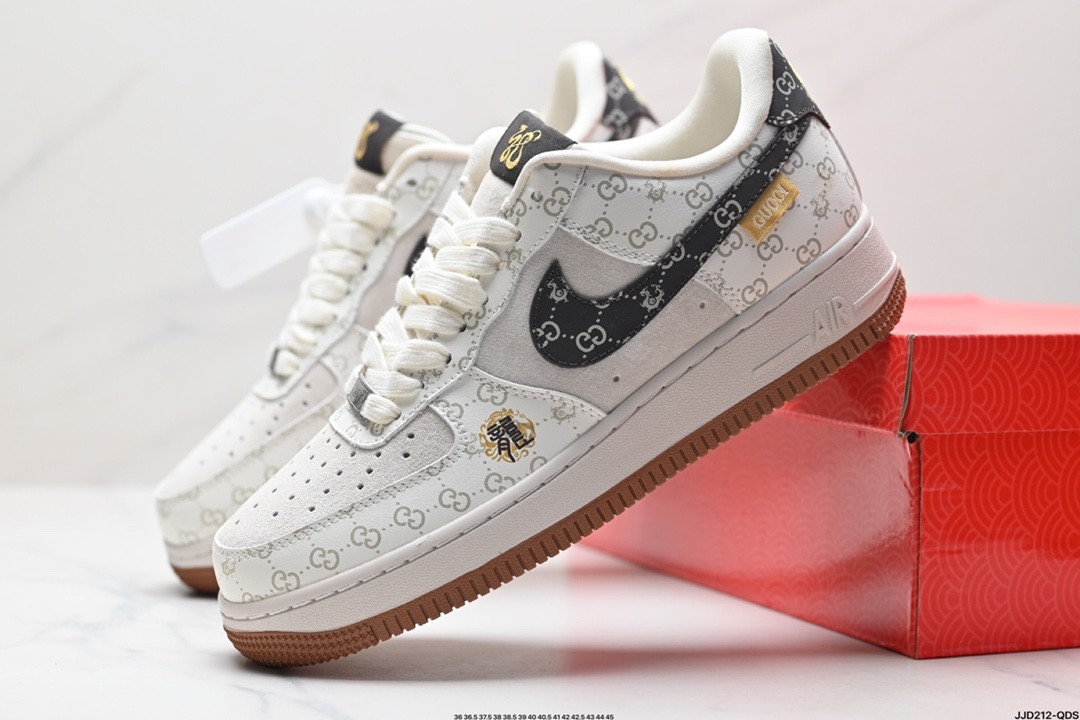 Nike Air Force 1 Low 07 x GUCCI Sneakers