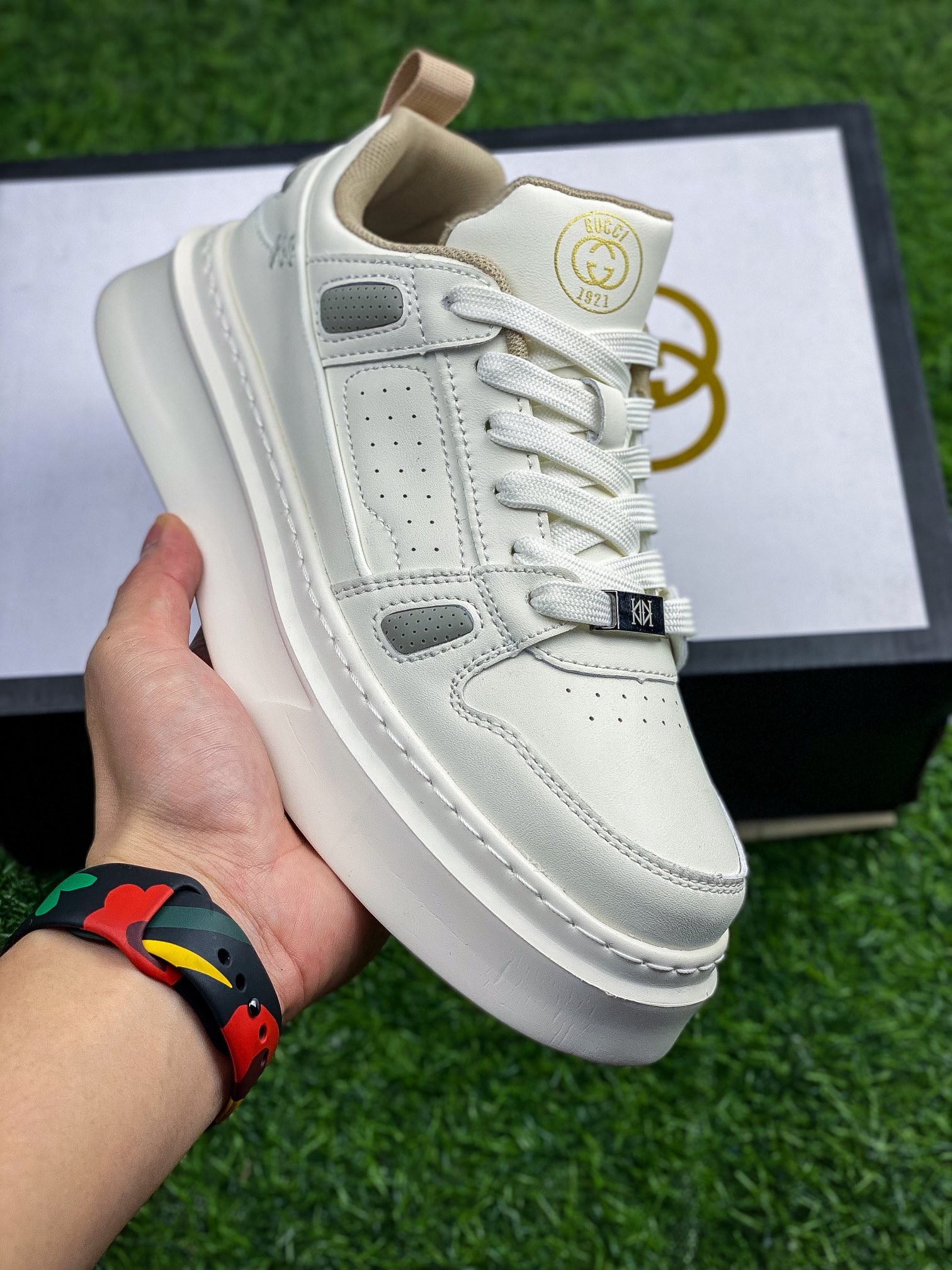 Gucci GG Casual Sneakers