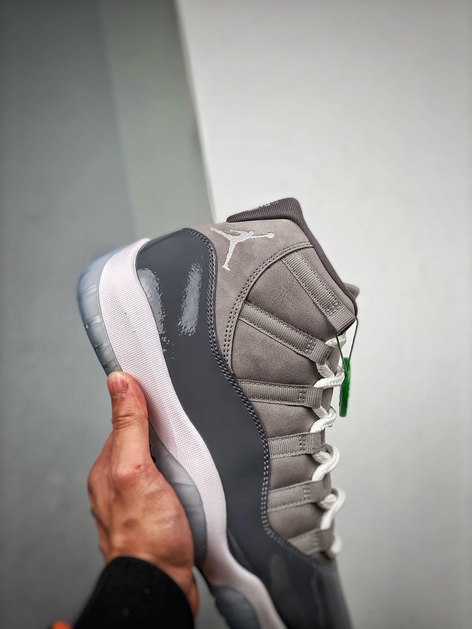 NIKE AIR JORDAN 11 COOL GREY Basketball Shoes