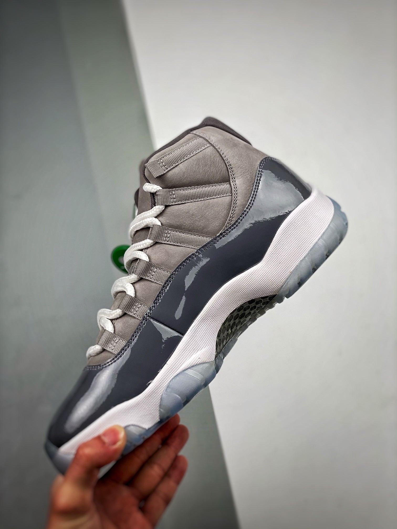 NIKE AIR JORDAN 11 COOL GREY Basketball Shoes