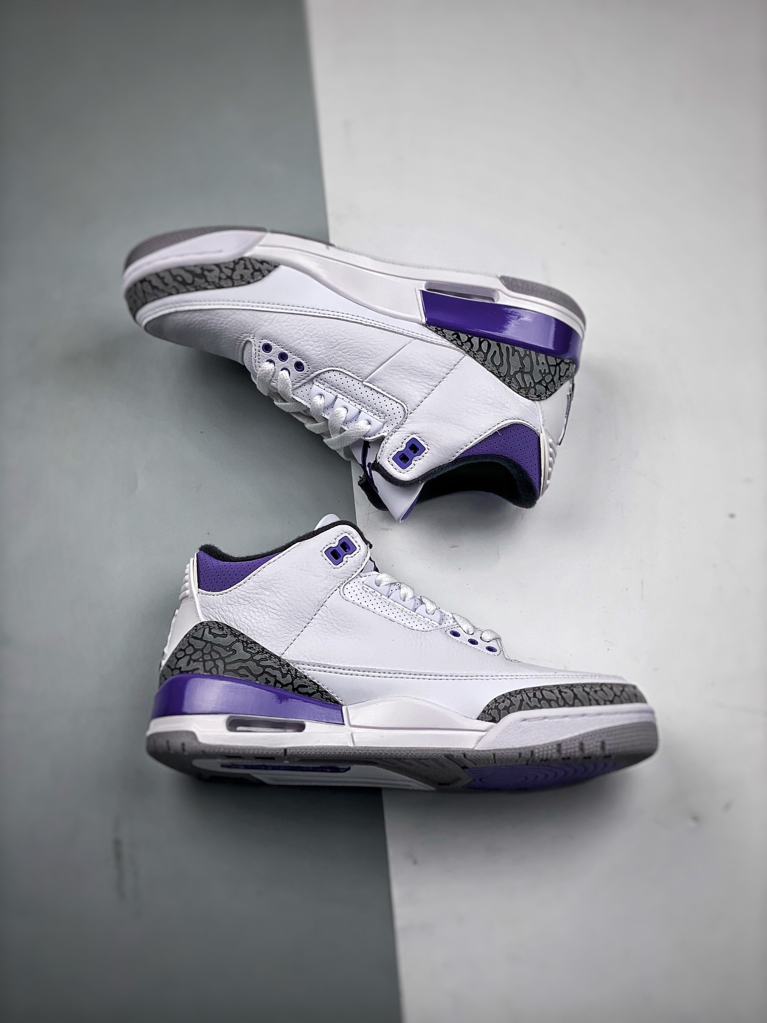 NIKE AIR JORDAN 3 RETRO Basketball Shoes