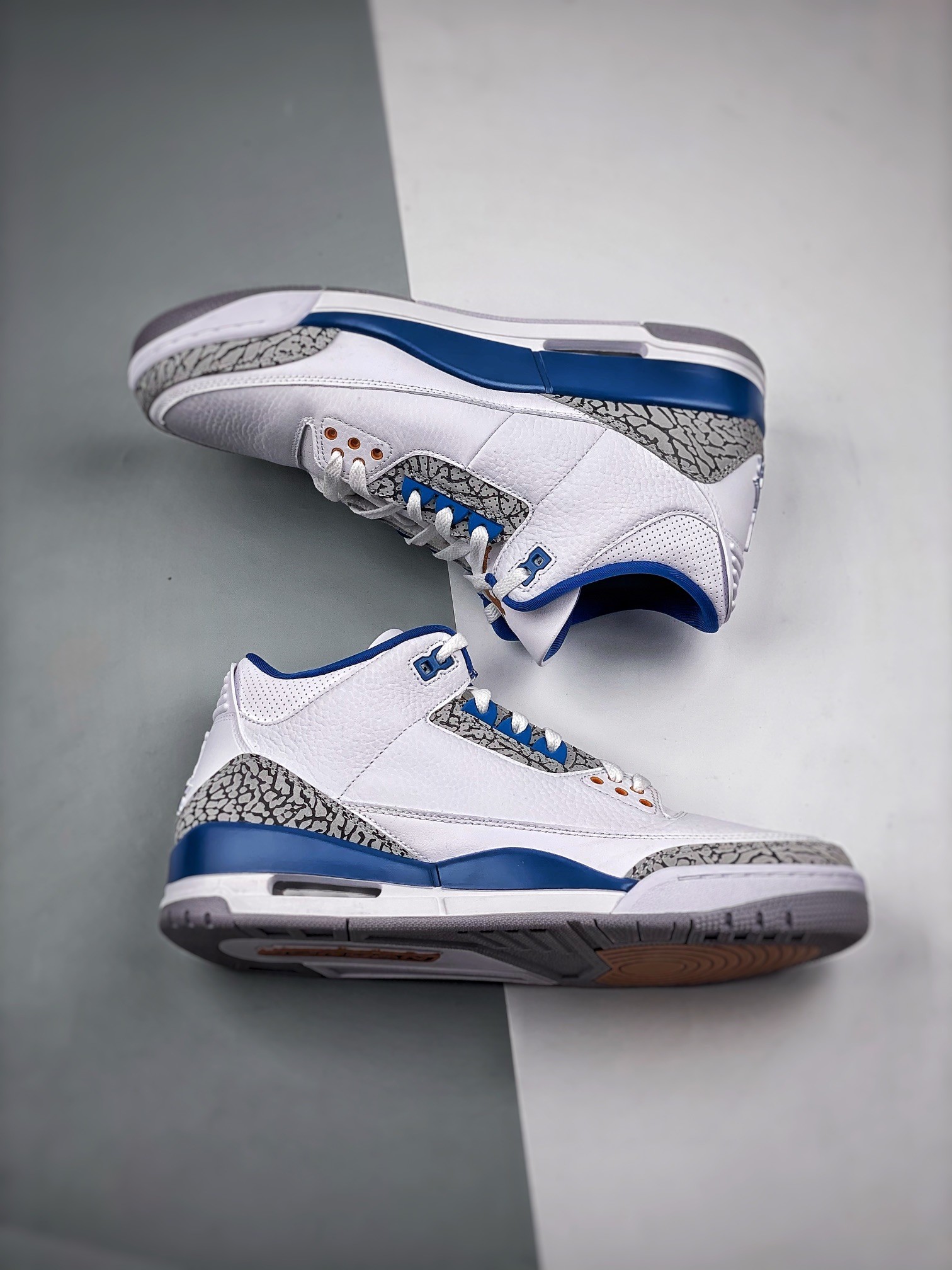 NIKE AIR JORDAN 3 RETRO RACER BLUE Basketball Shoes